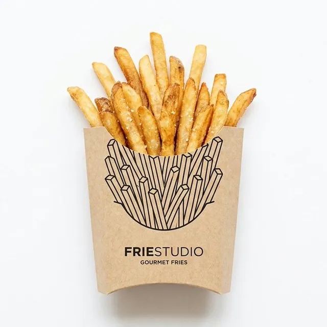 E-commerce Main Image - Minimalist Food Illustration and Photorealism Blend